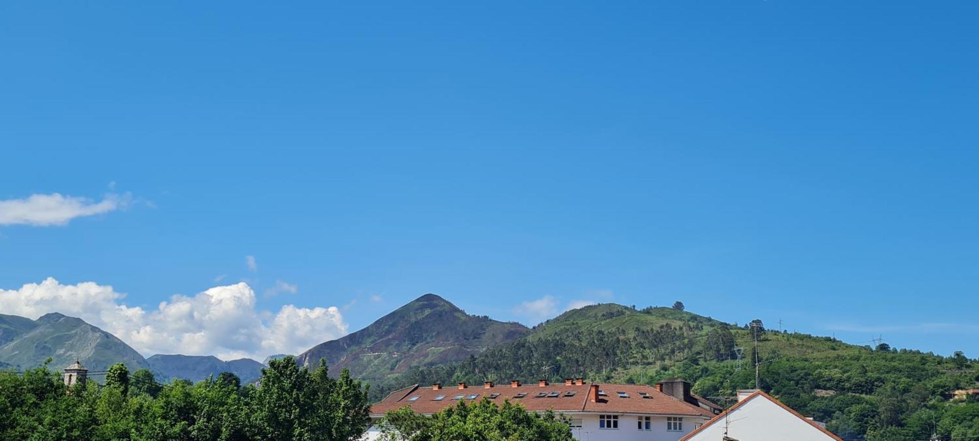 Apartamentos El Pigazu Onís المظهر الخارجي الصورة