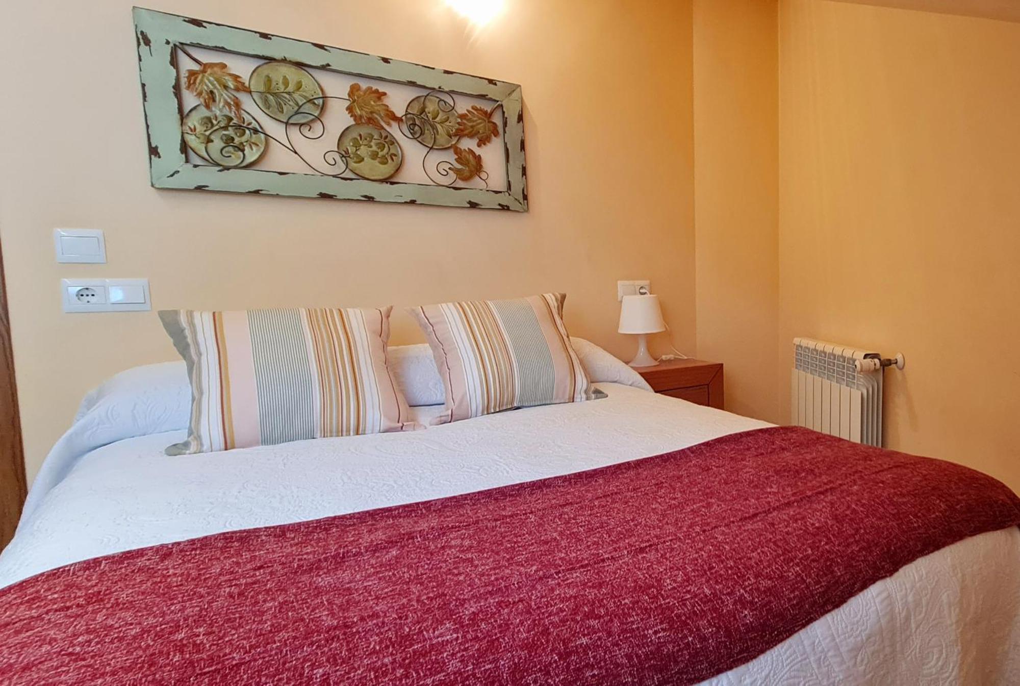 Apartamentos El Pigazu Onís المظهر الخارجي الصورة